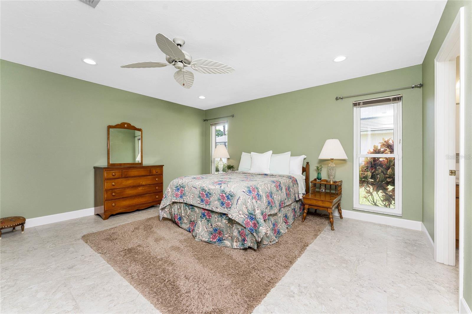 ENGLEWOOD ISLES SUB - Residential