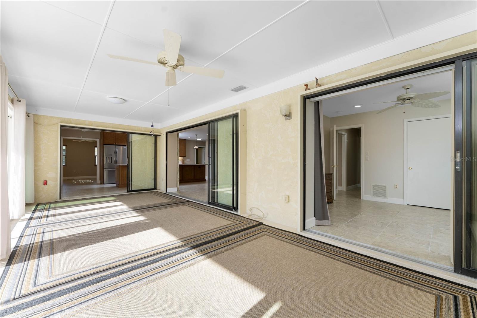 ENGLEWOOD ISLES SUB - Residential