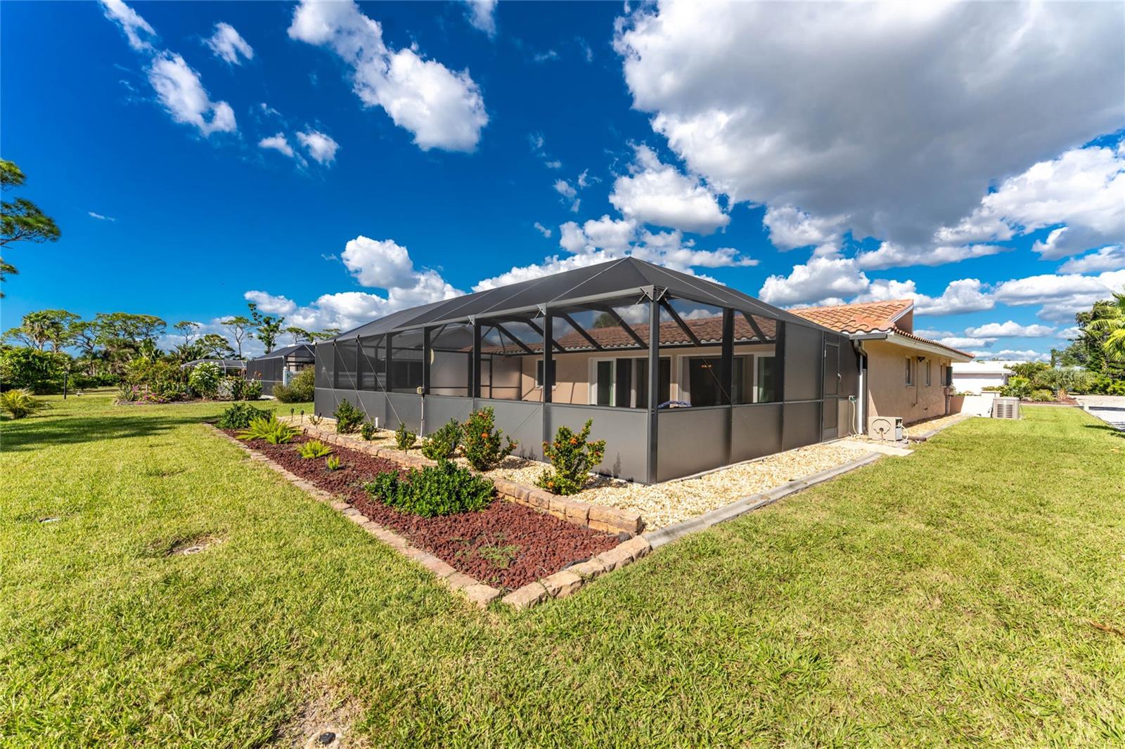ENGLEWOOD ISLES SUB - Residential
