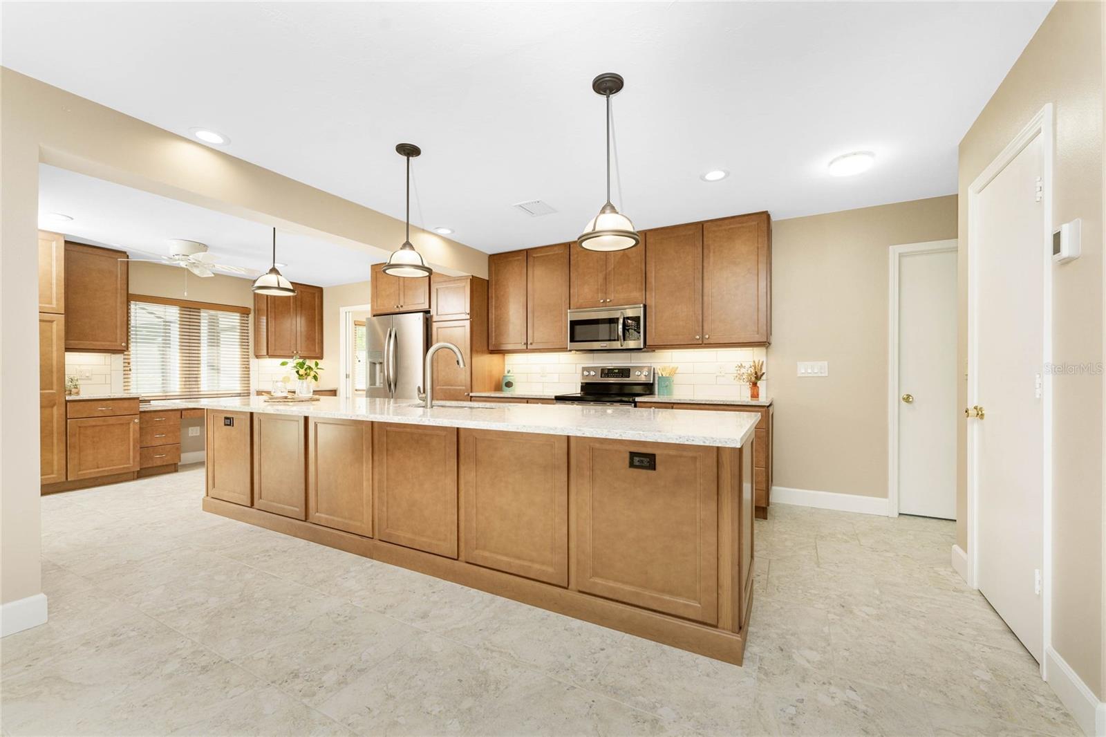 ENGLEWOOD ISLES SUB - Residential
