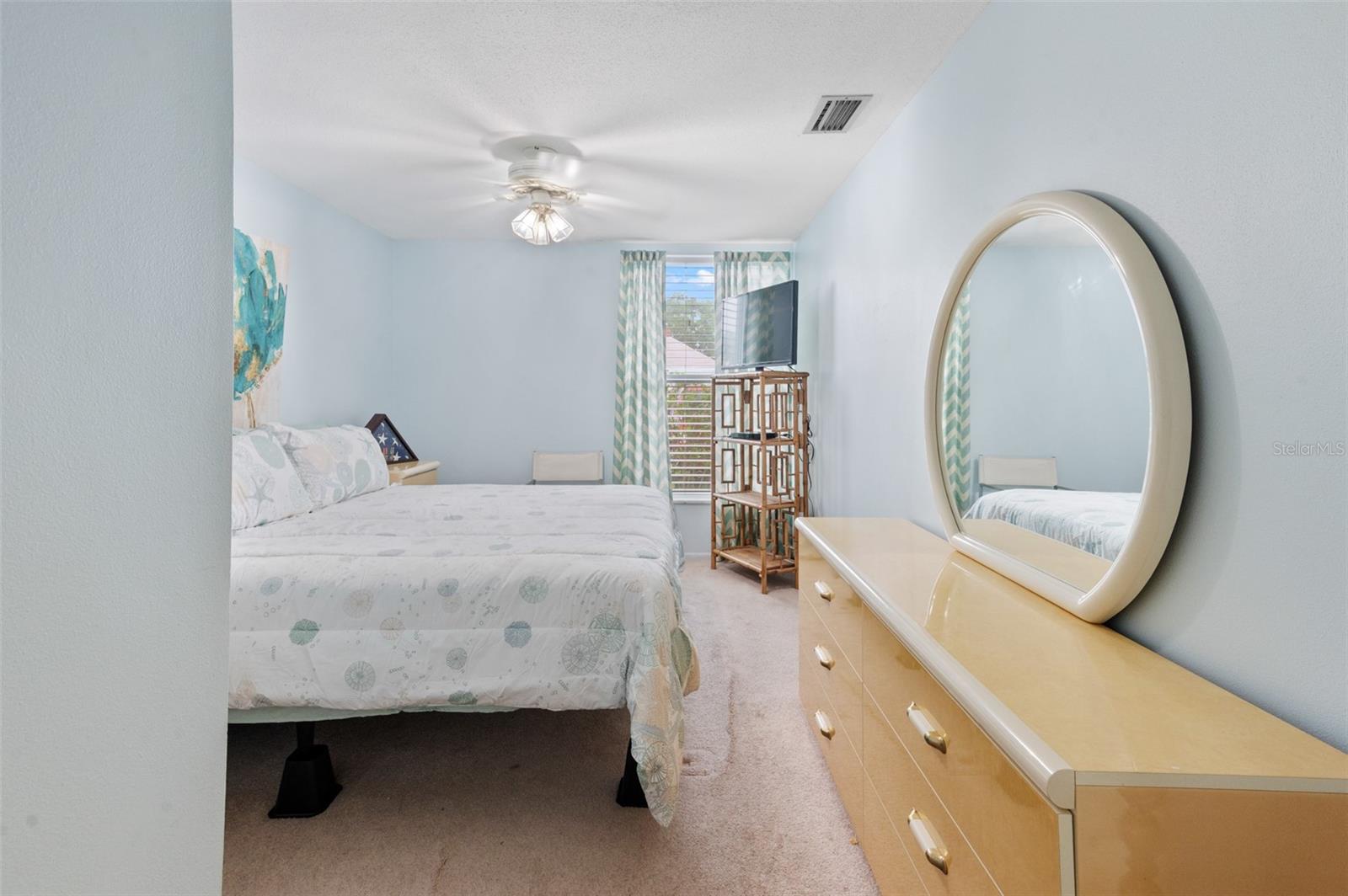 TAHITIAN GARDENS CONDO - Residential