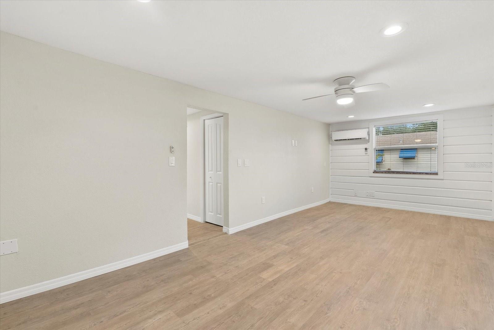 C HARBOR - Residential
