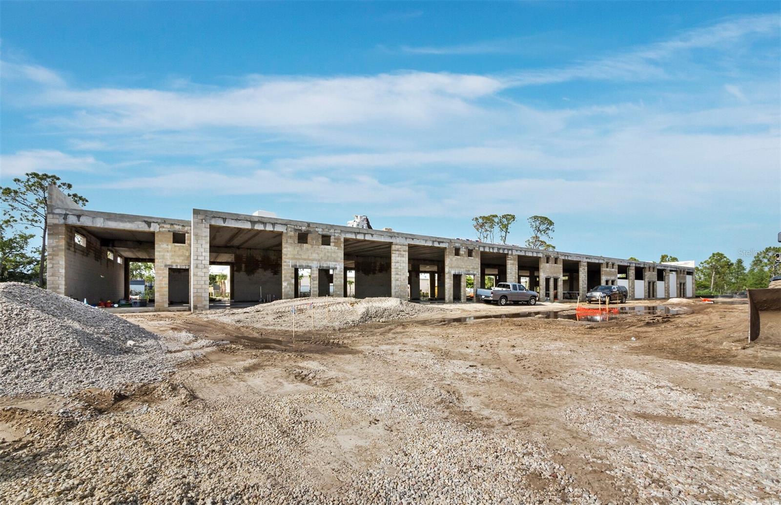 SR 64 EXECUTIVE STORAGE - Residential