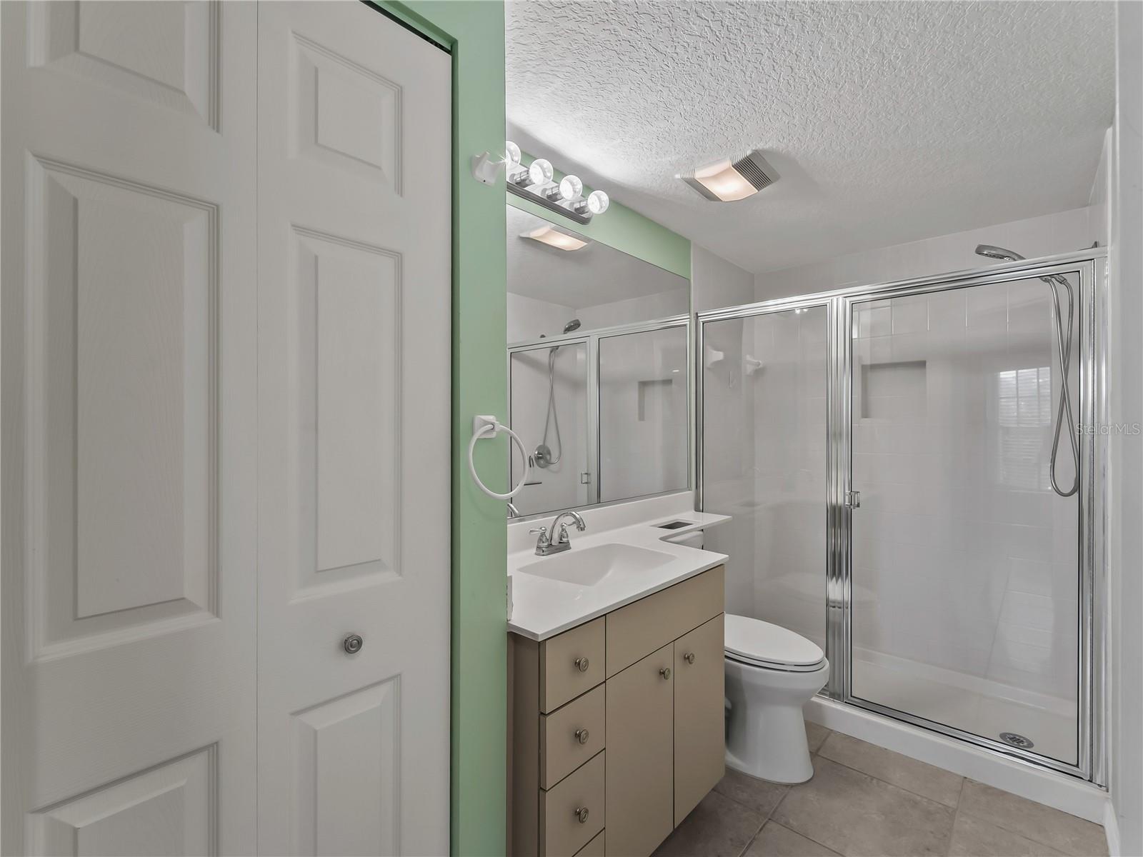 WEST LAKE GARDENS ST ANDREWS PARK - Residential