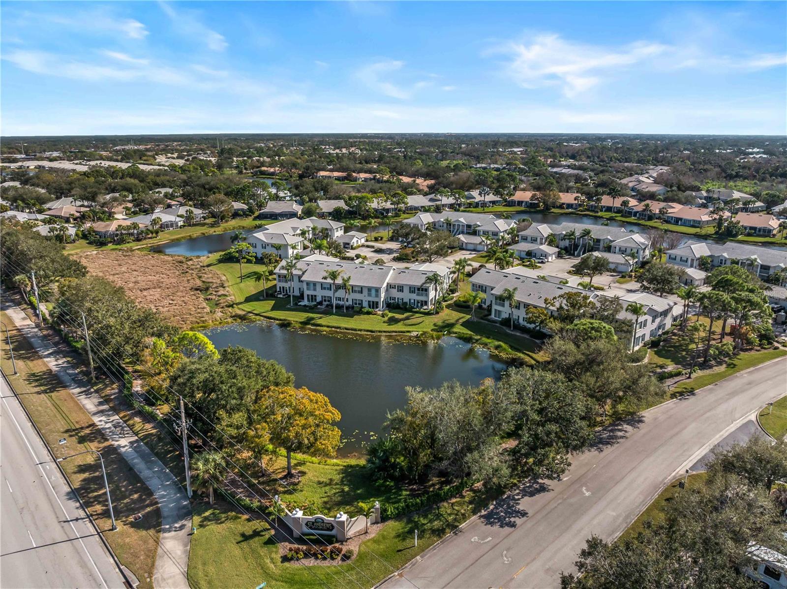 WEST LAKE GARDENS ST ANDREWS PARK - Residential