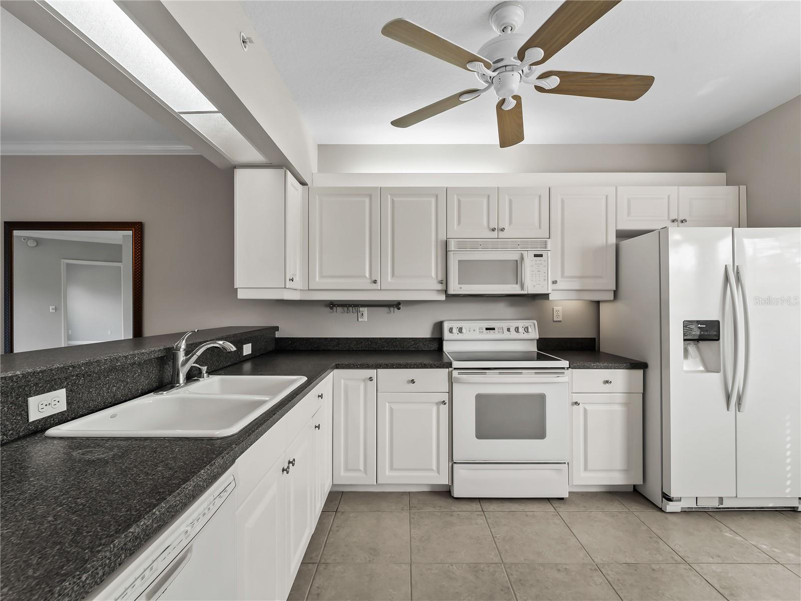 WEST LAKE GARDENS ST ANDREWS PARK - Residential