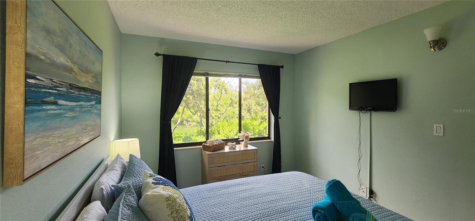 WANDER RESIDENCES OF TIERRA VERDE - Residential Lease