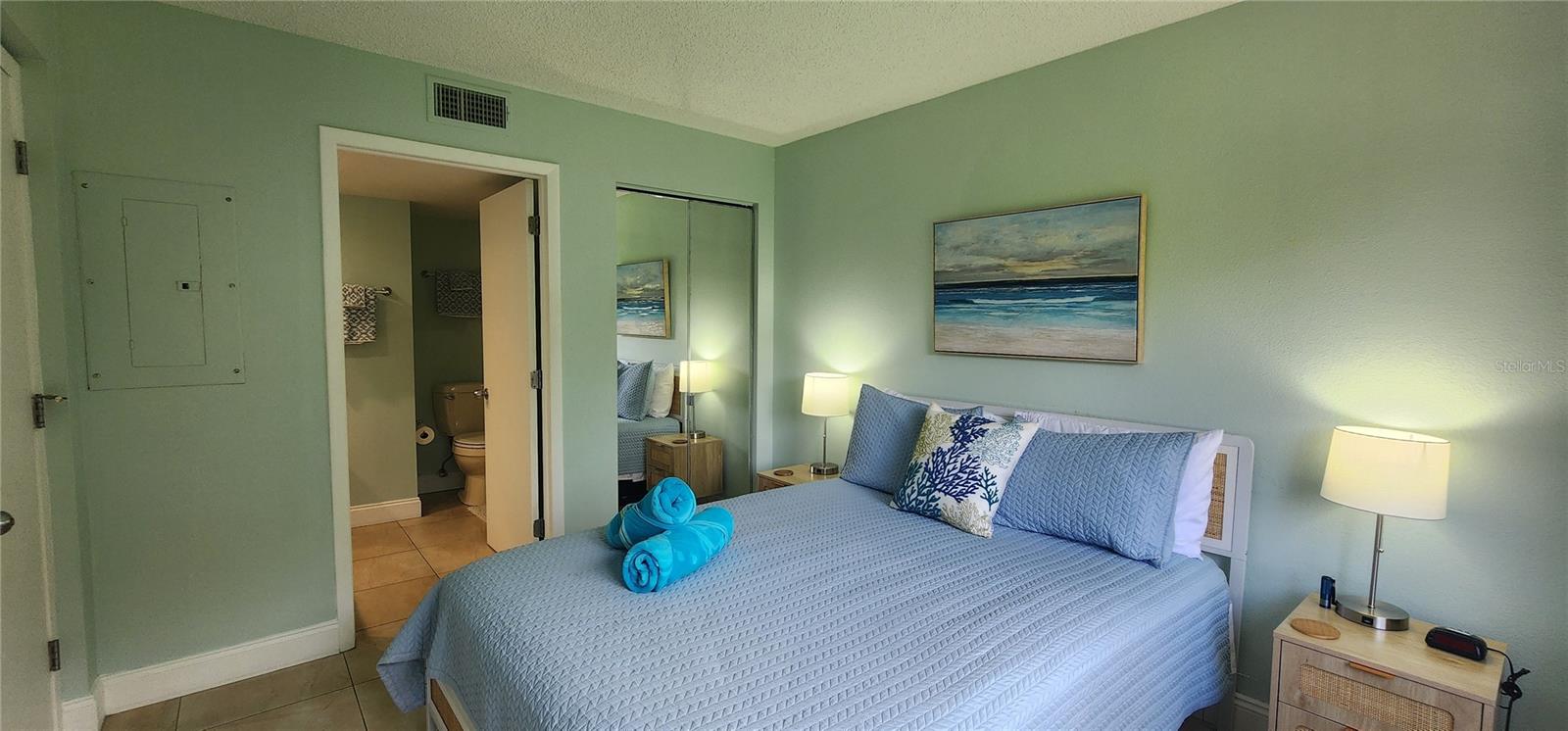 WANDER RESIDENCES OF TIERRA VERDE - Residential Lease