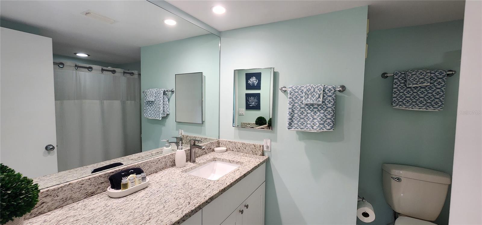 WANDER RESIDENCES OF TIERRA VERDE - Residential Lease