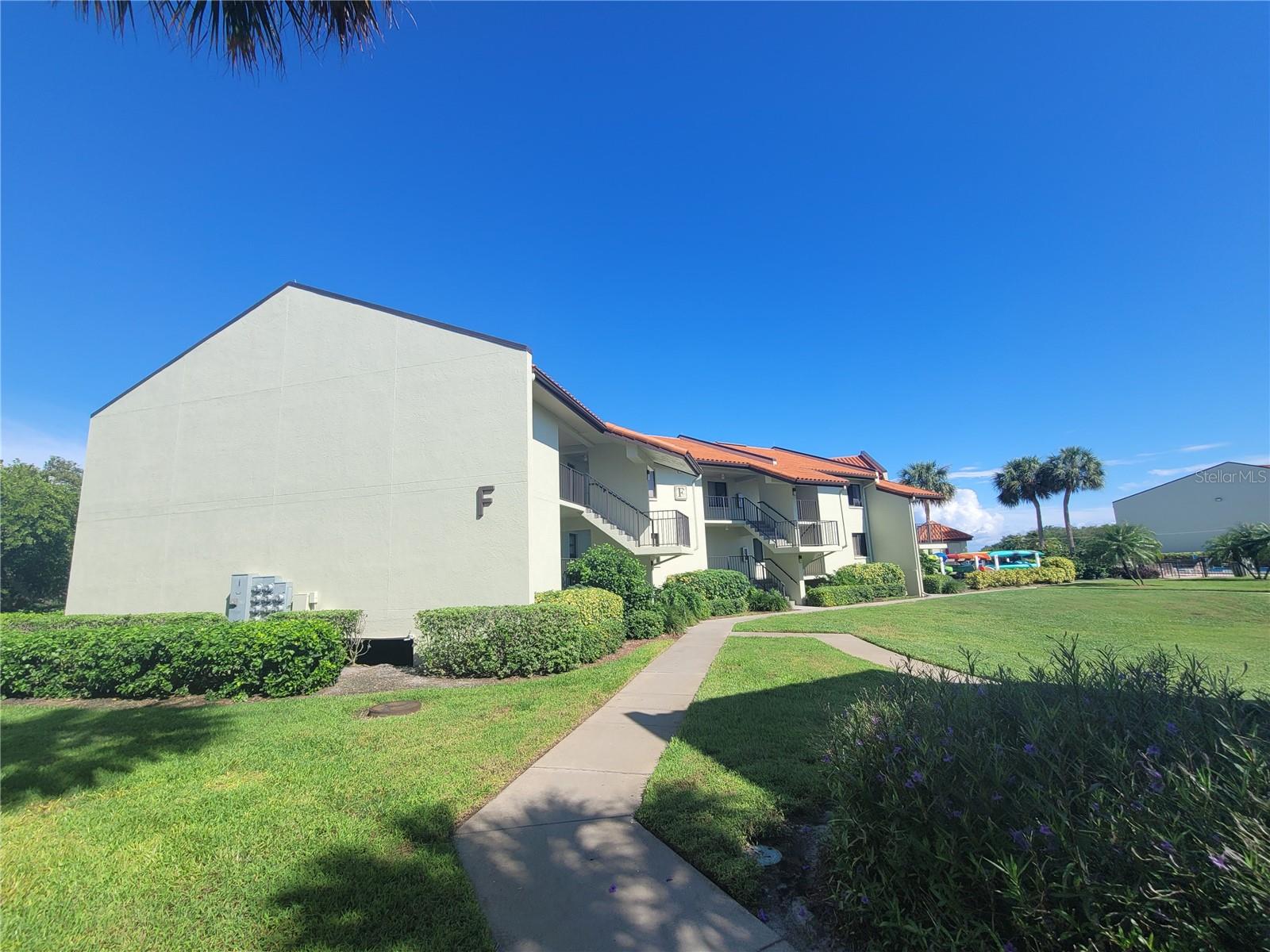 1515 PINELLAS BAYWAY S 62