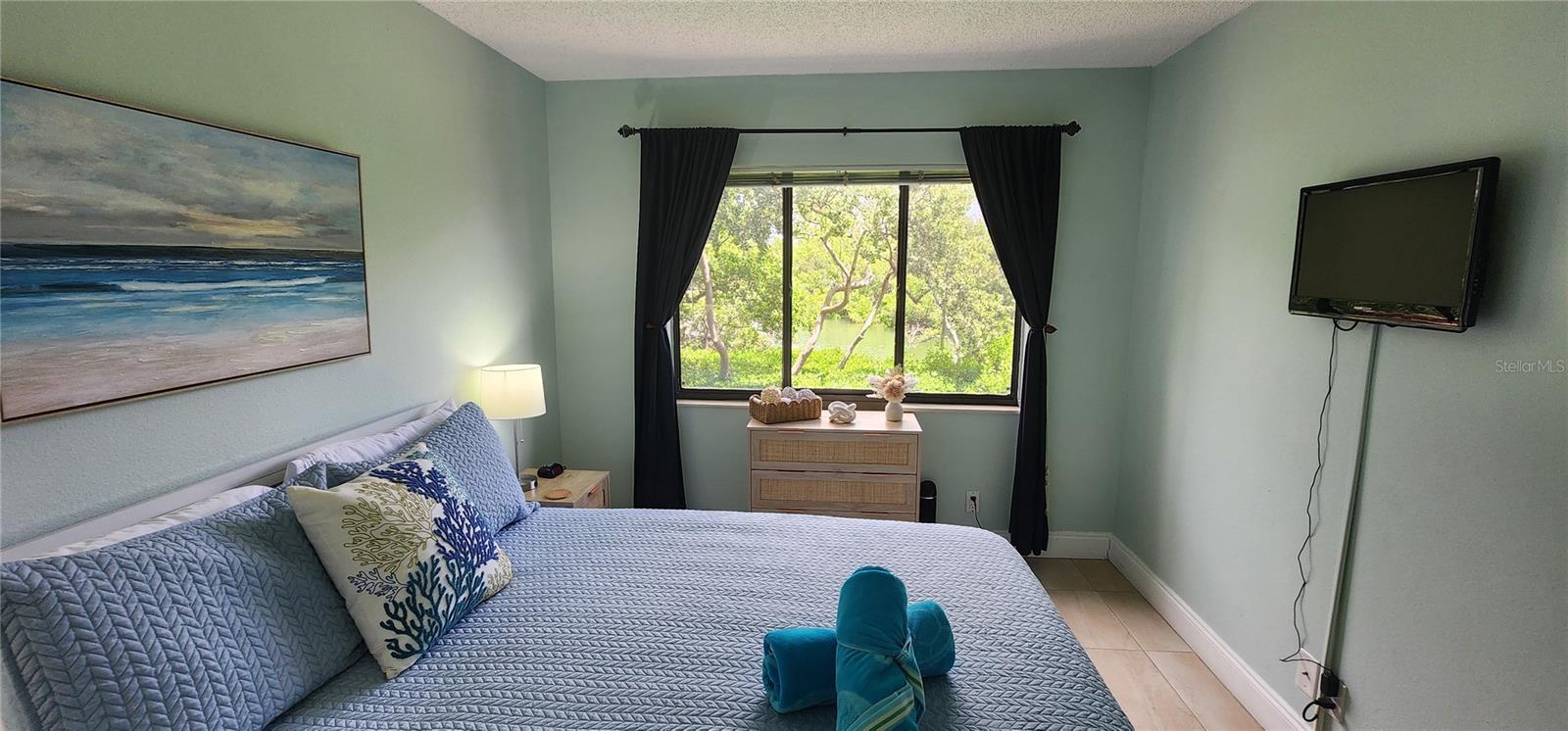 WANDER RESIDENCES OF TIERRA VERDE - Residential Lease