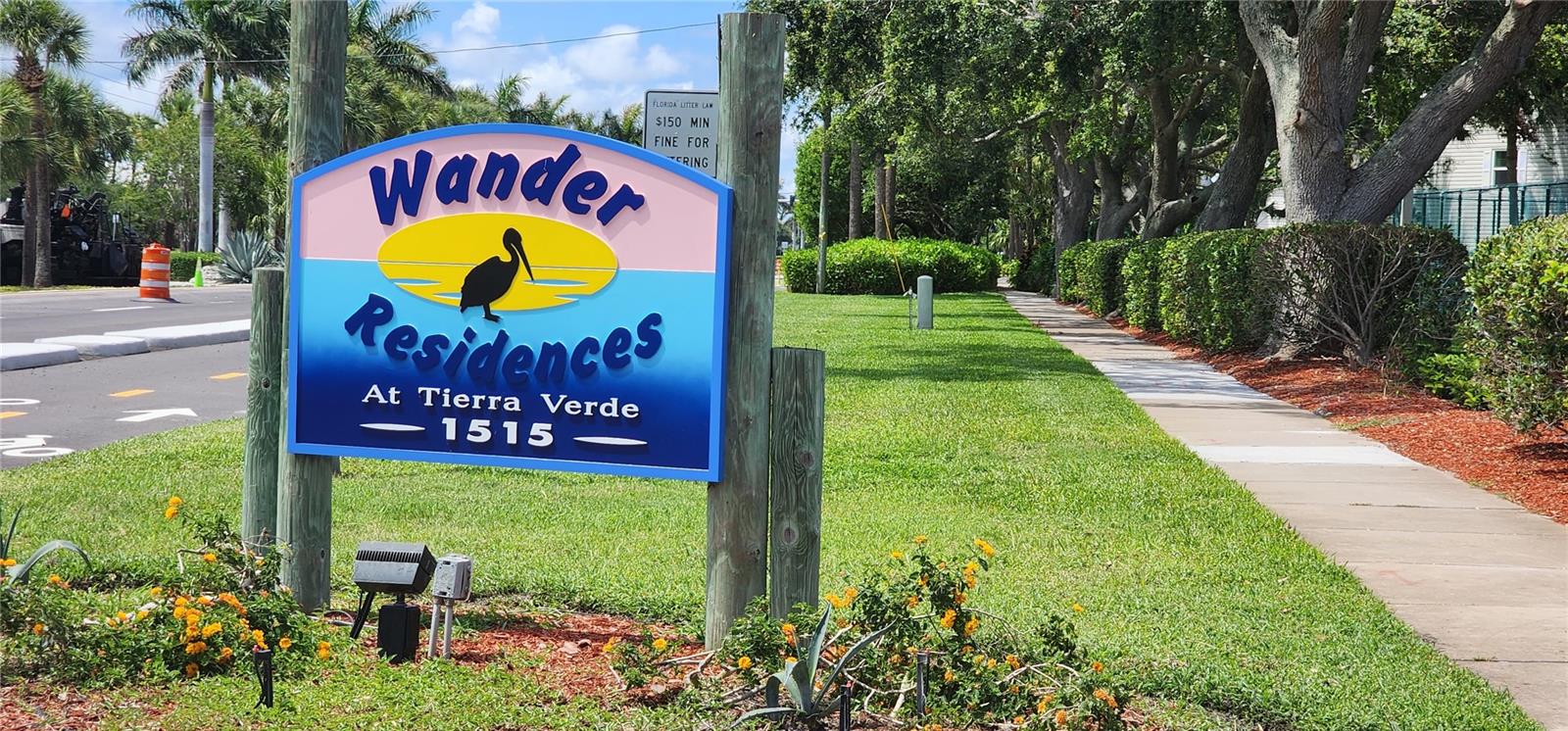 WANDER RESIDENCES OF TIERRA VERDE - Residential Lease