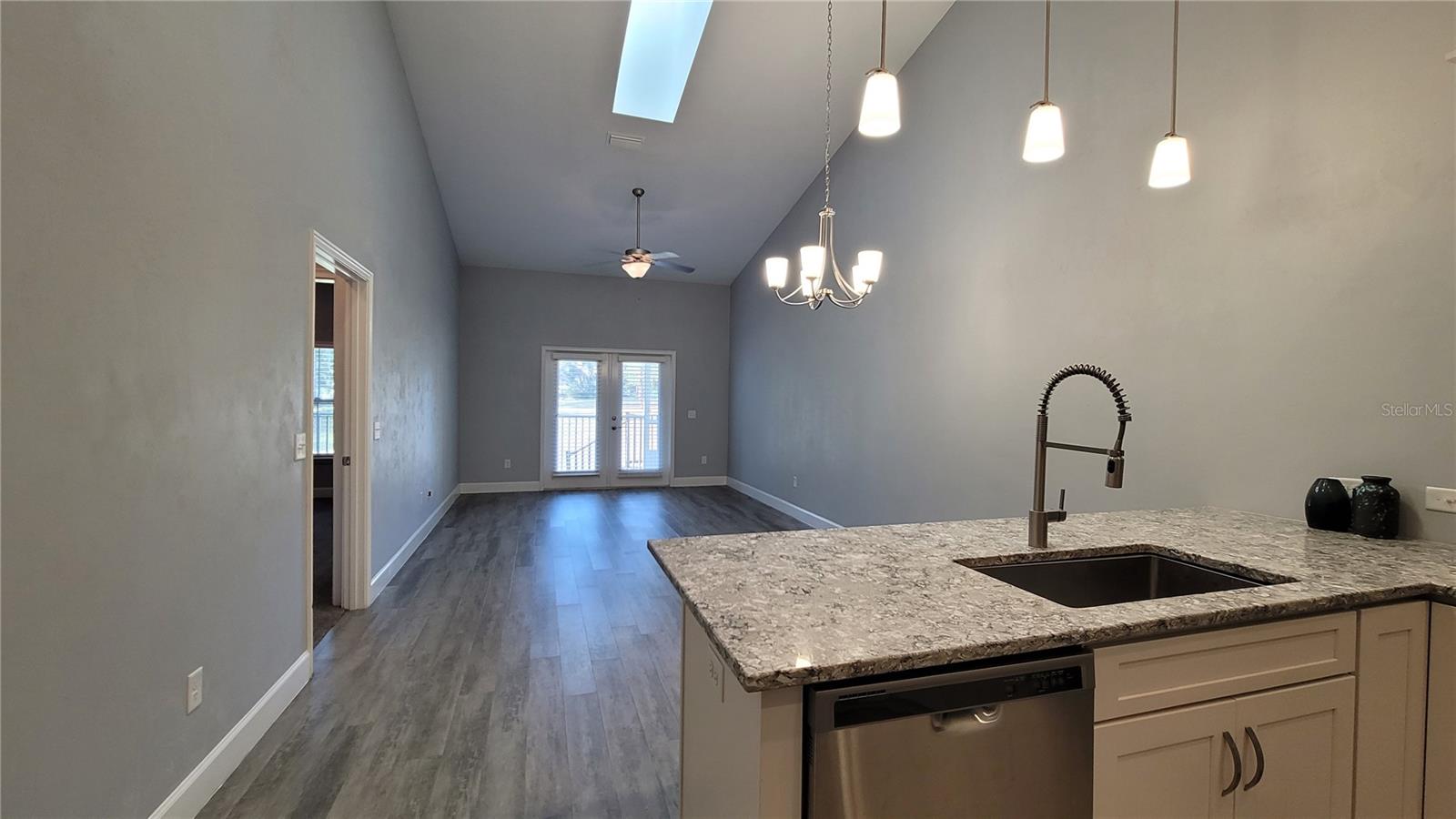 VILLAS OF WEST END UNIT B PH 1 - Residential Lease