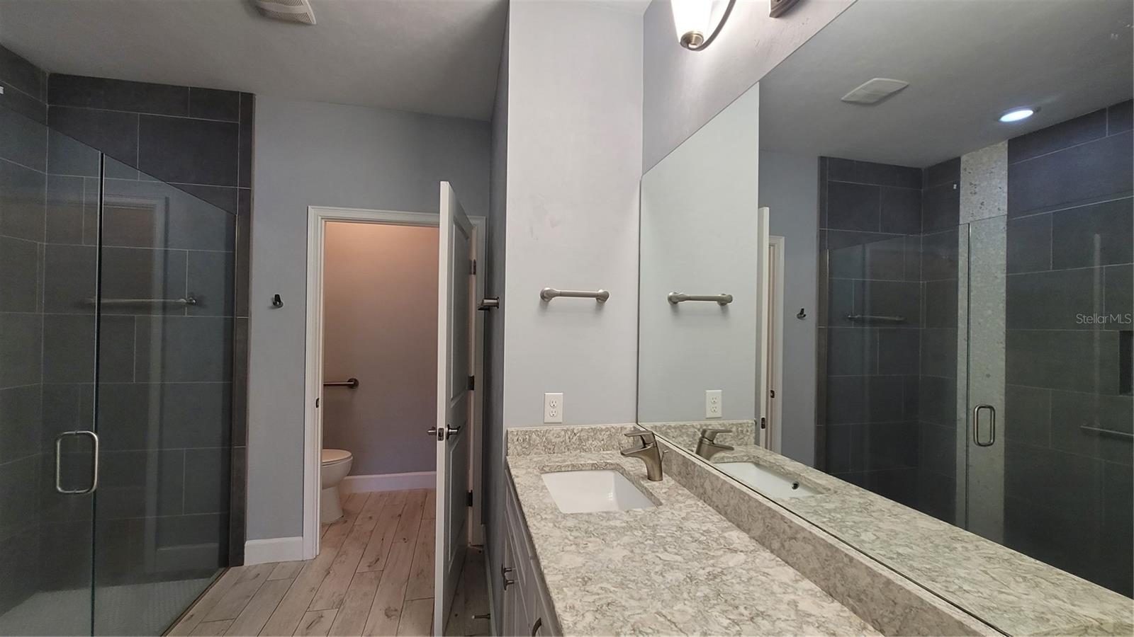 VILLAS OF WEST END UNIT B PH 1 - Residential Lease