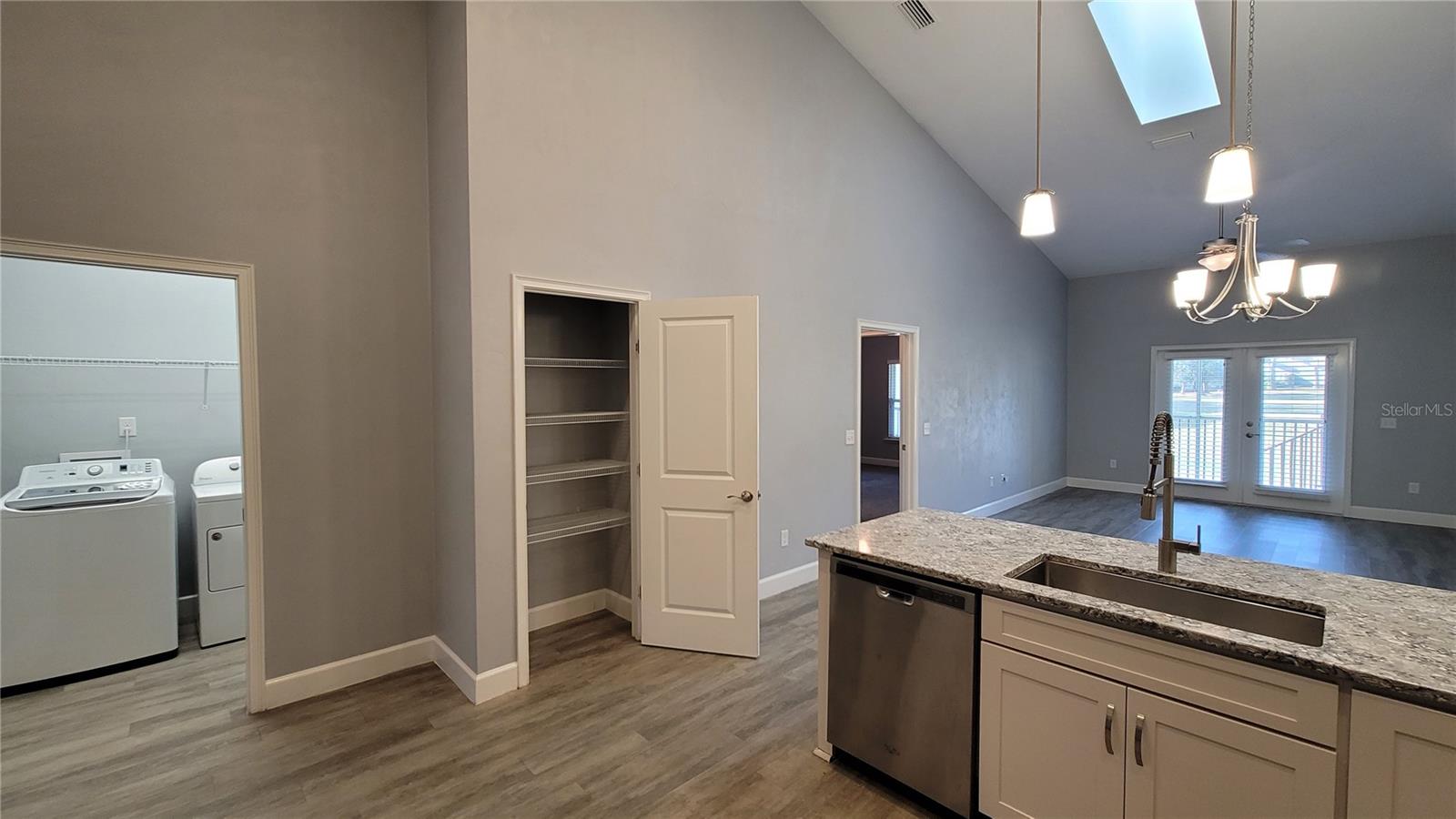 VILLAS OF WEST END UNIT B PH 1 - Residential Lease