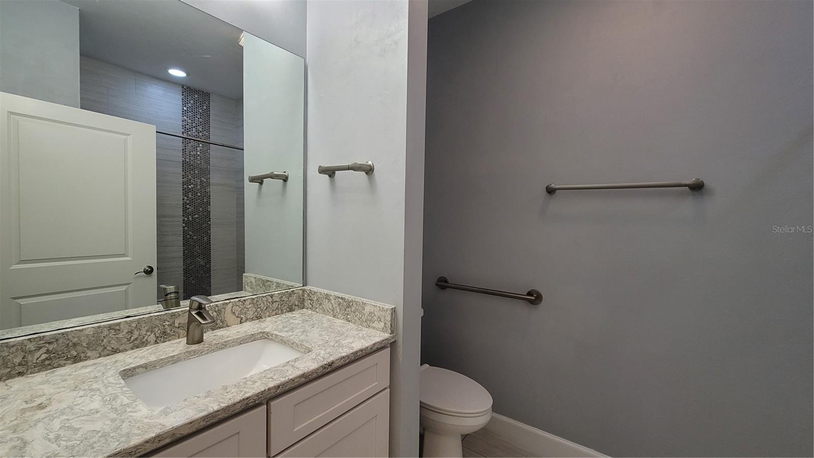 VILLAS OF WEST END UNIT B PH 1 - Residential Lease