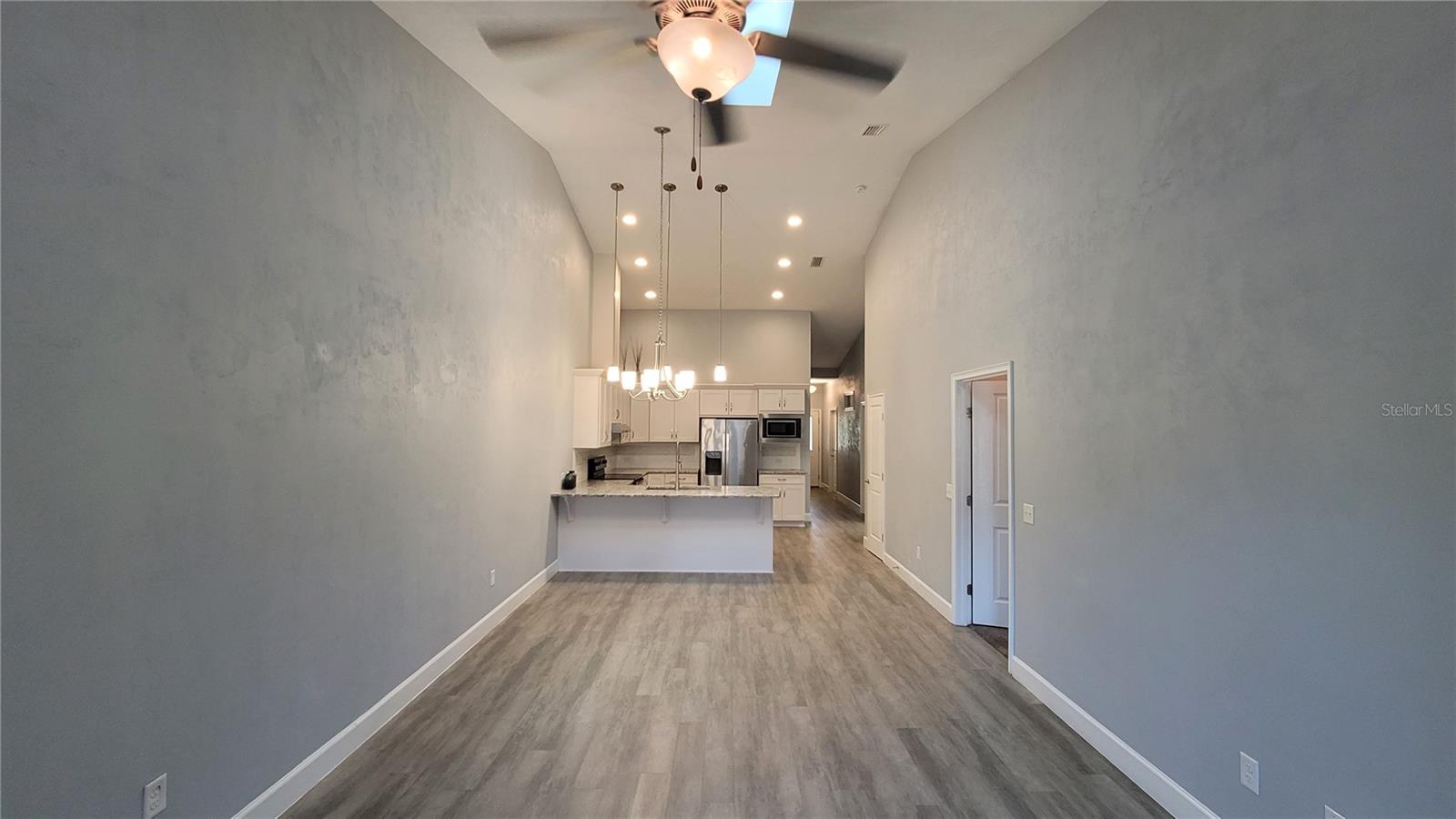 VILLAS OF WEST END UNIT B PH 1 - Residential Lease