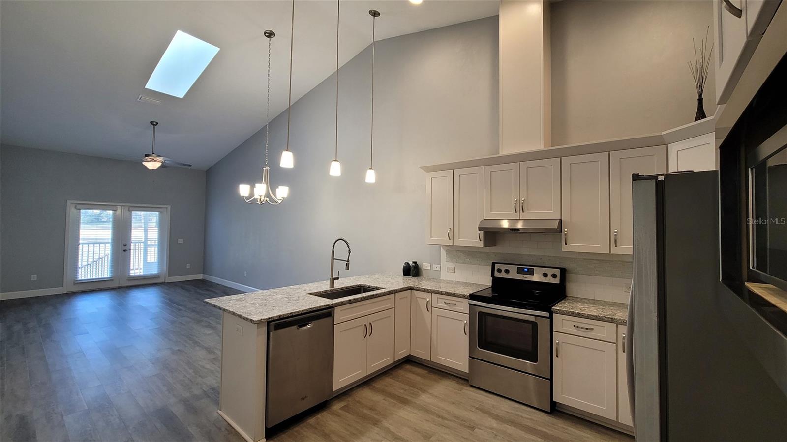 VILLAS OF WEST END UNIT B PH 1 - Residential Lease