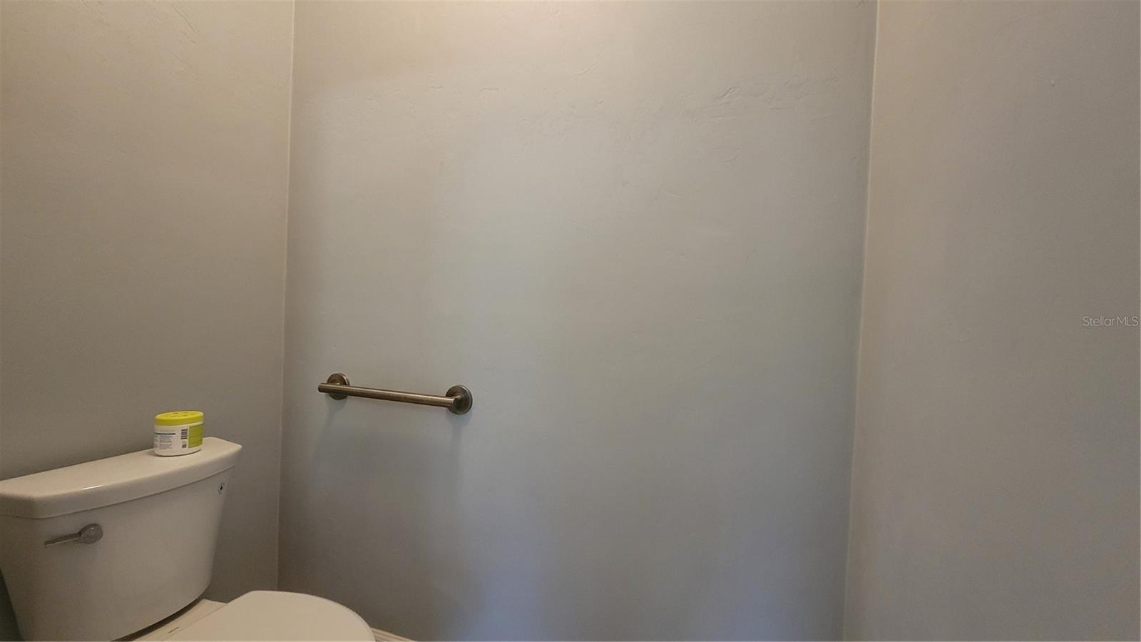 VILLAS OF WEST END UNIT B PH 1 - Residential Lease