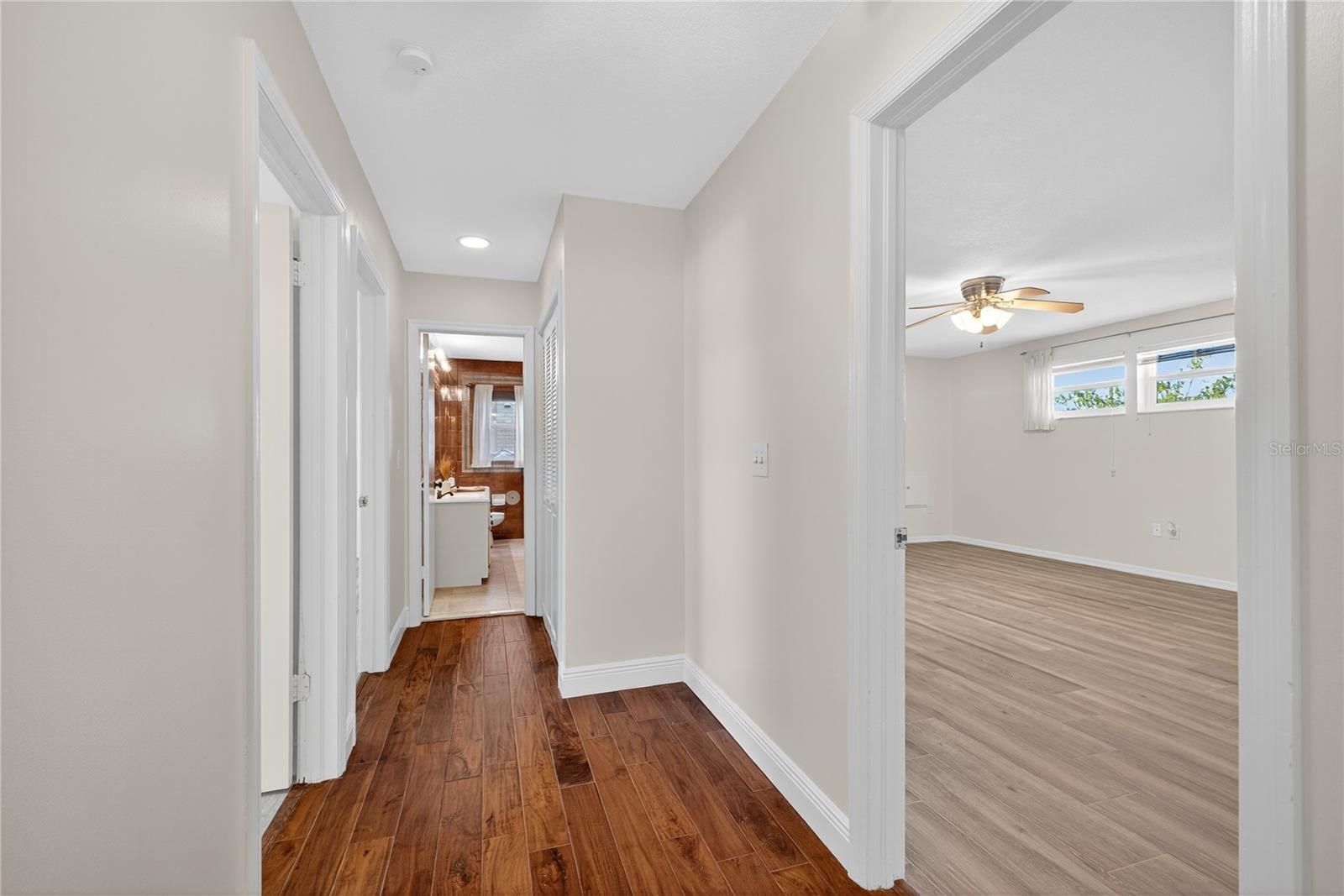 FLOR A MAR - Residential