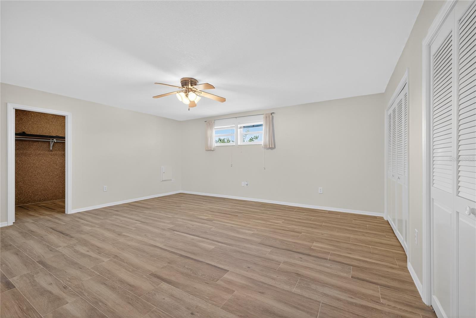 FLOR A MAR - Residential