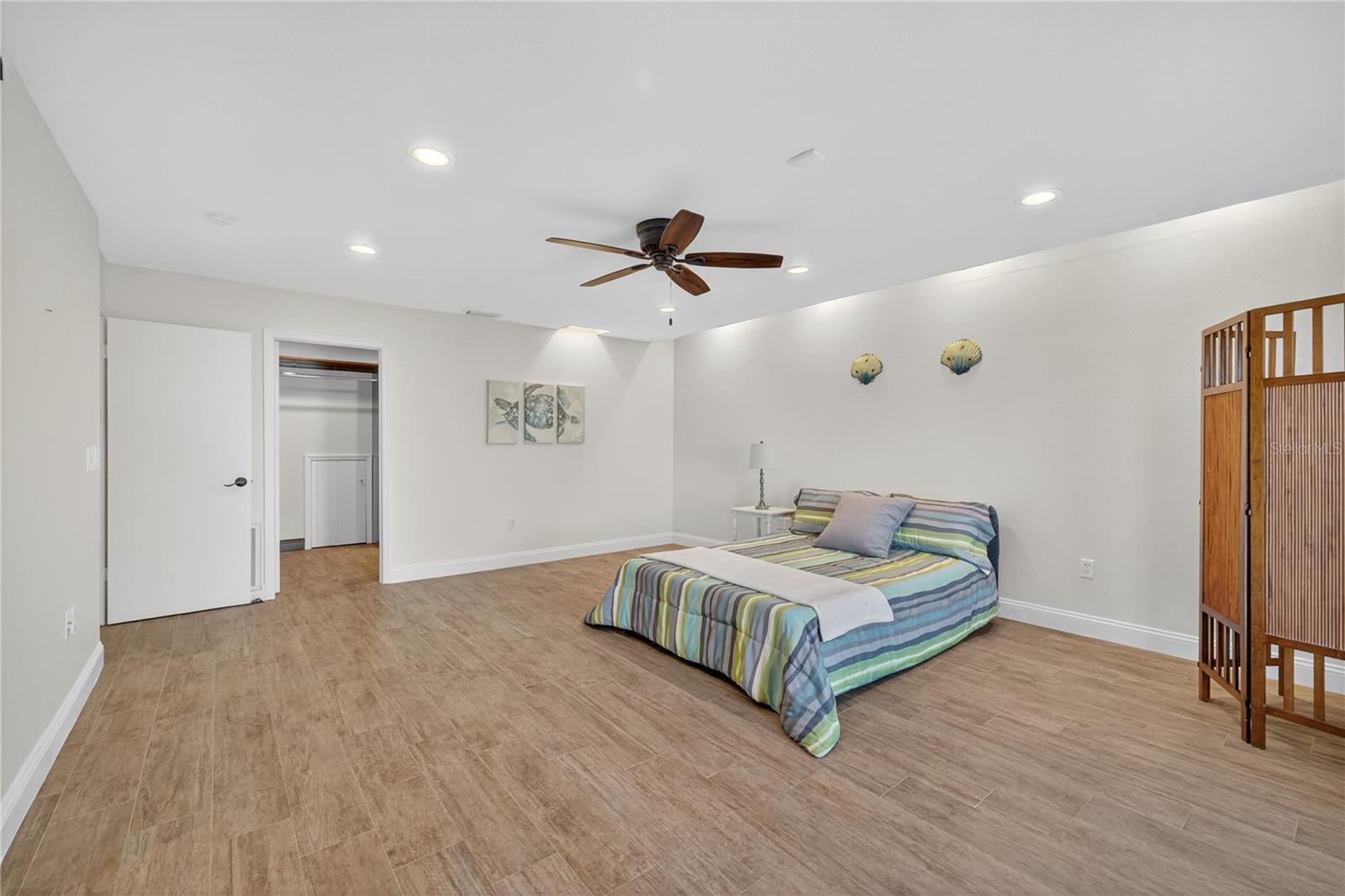 FLOR A MAR - Residential