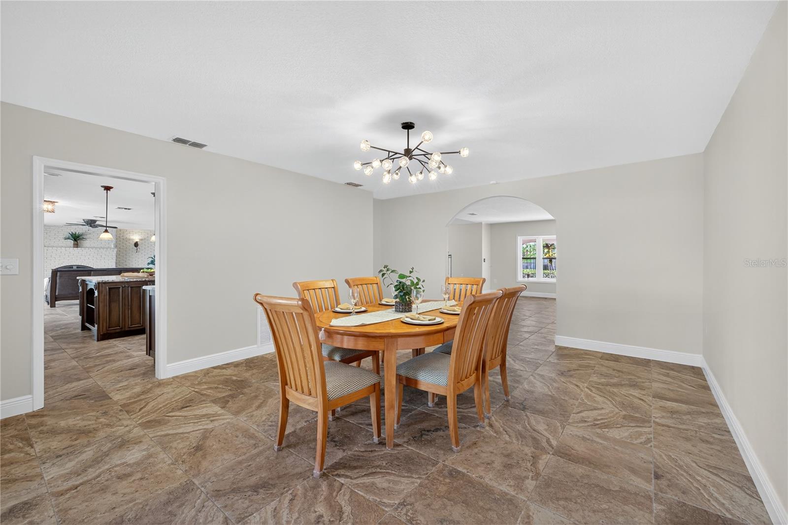 FLOR A MAR - Residential