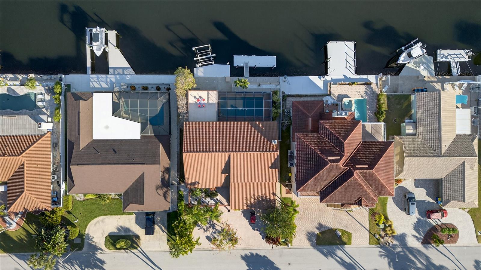 FLOR A MAR - Residential