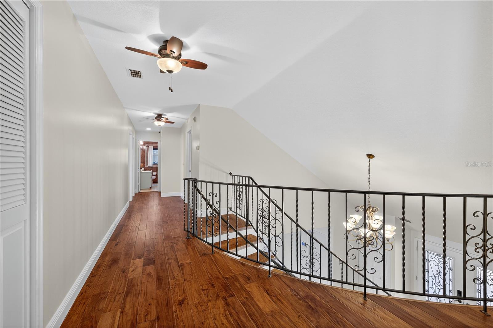 FLOR A MAR - Residential