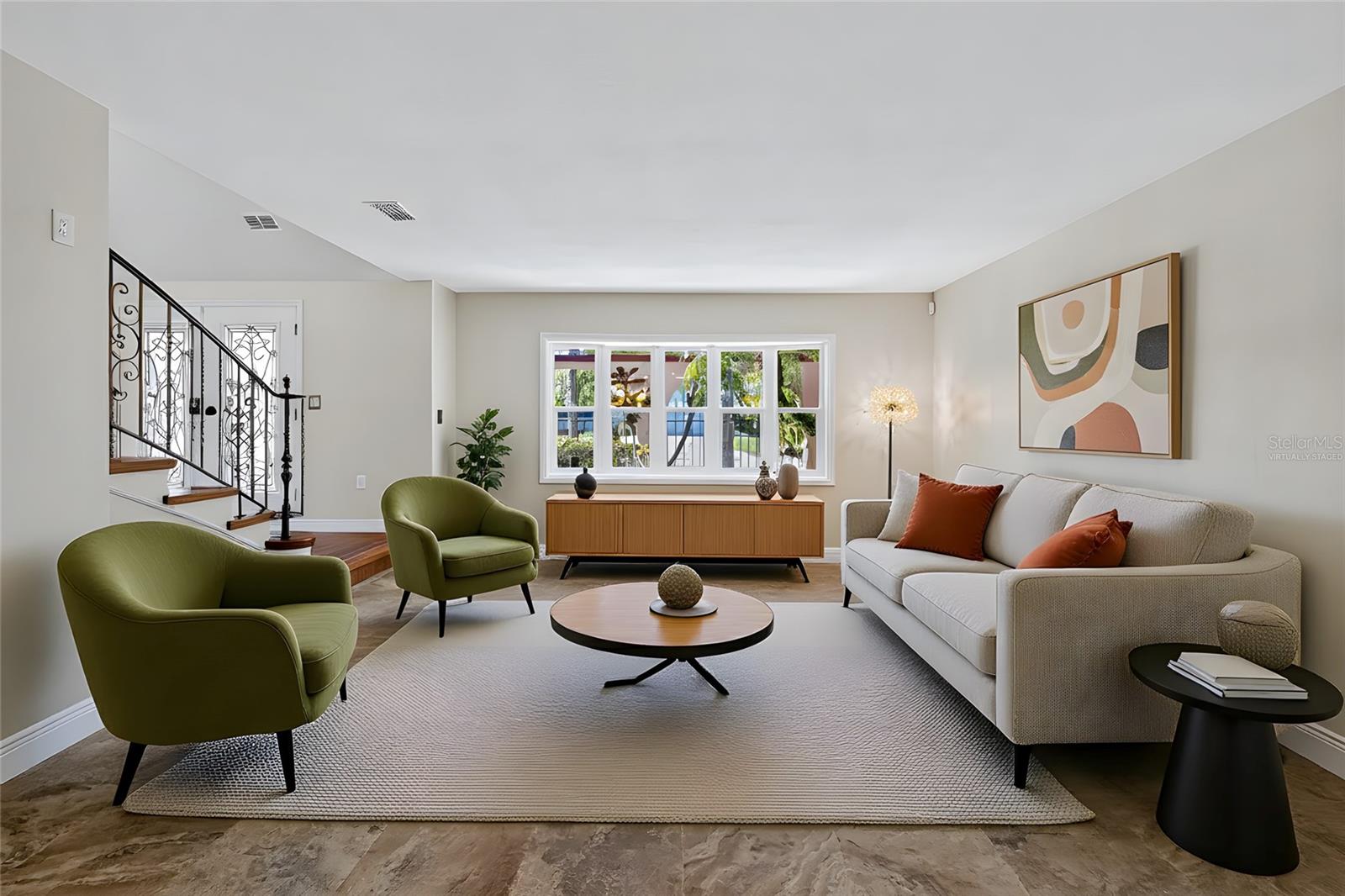 FLOR A MAR - Residential