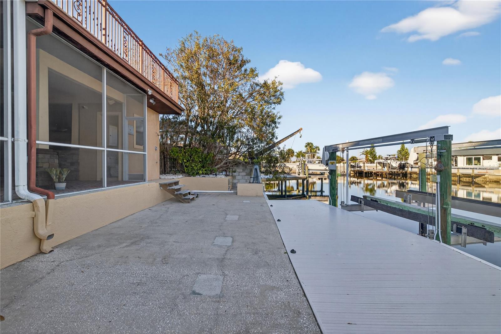 FLOR A MAR - Residential