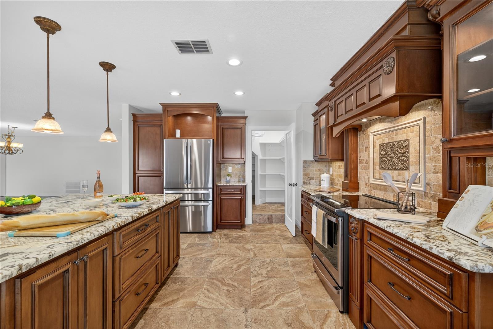 FLOR A MAR - Residential