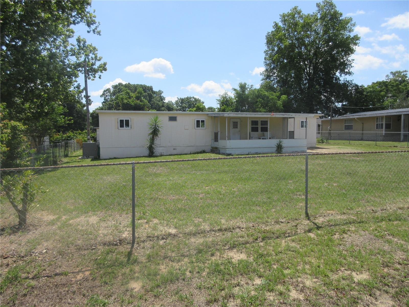 Listing image 4