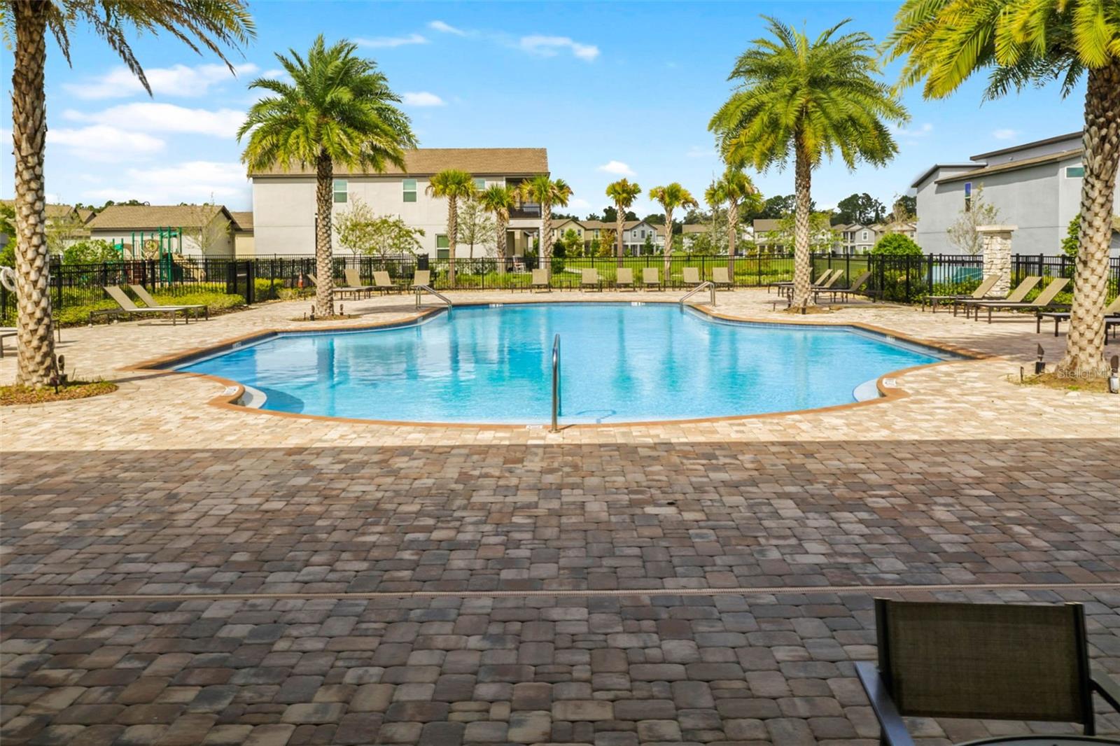 OAKLAND TRLS PH 1 - Residential