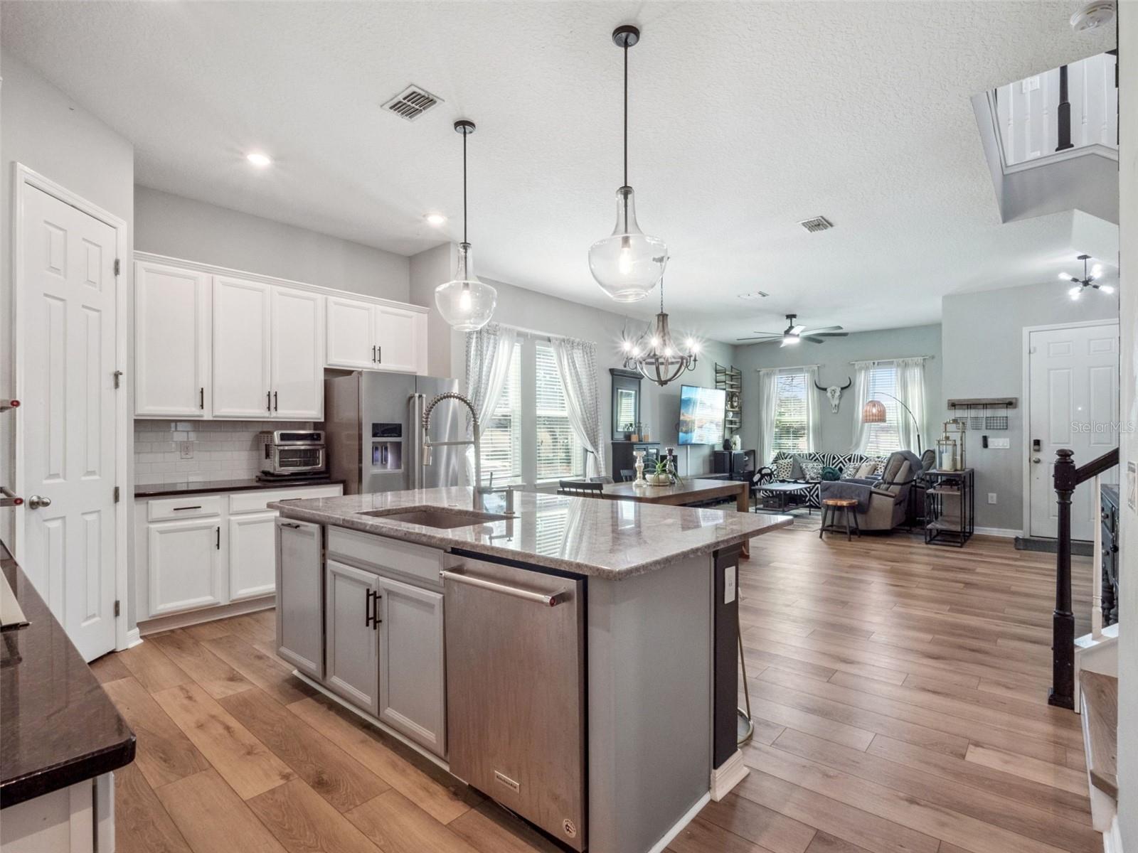 OAKLAND TRLS PH 1 - Residential