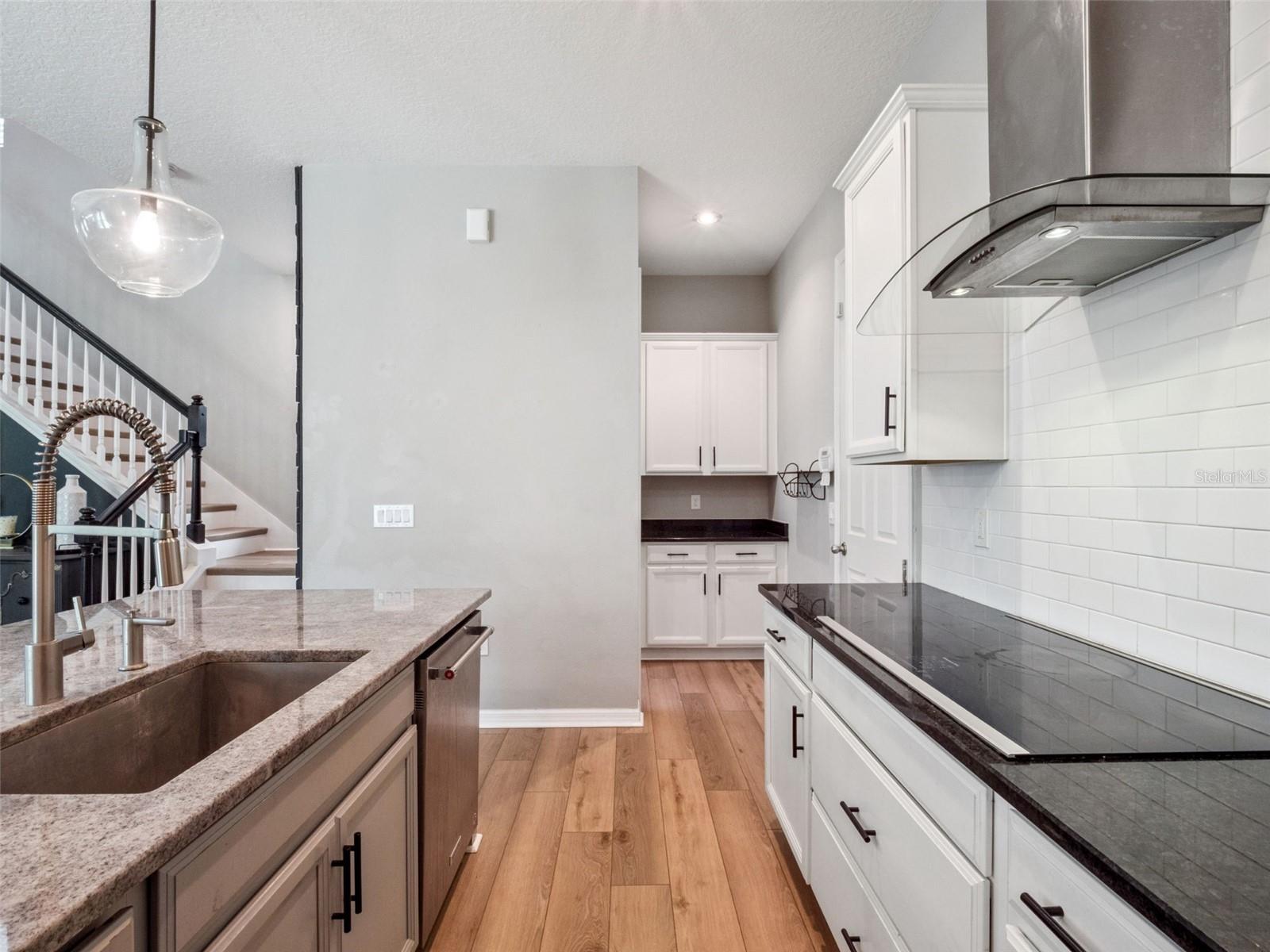 OAKLAND TRLS PH 1 - Residential