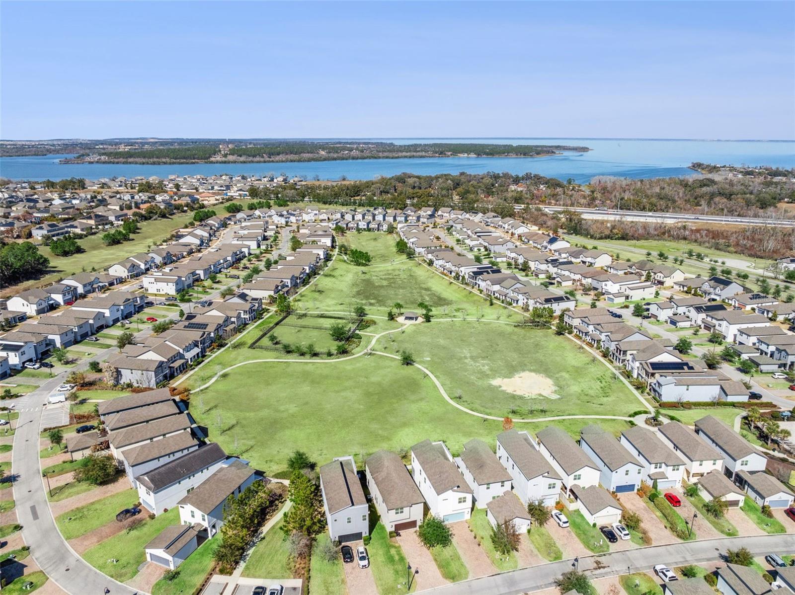 OAKLAND TRLS PH 1 - Residential