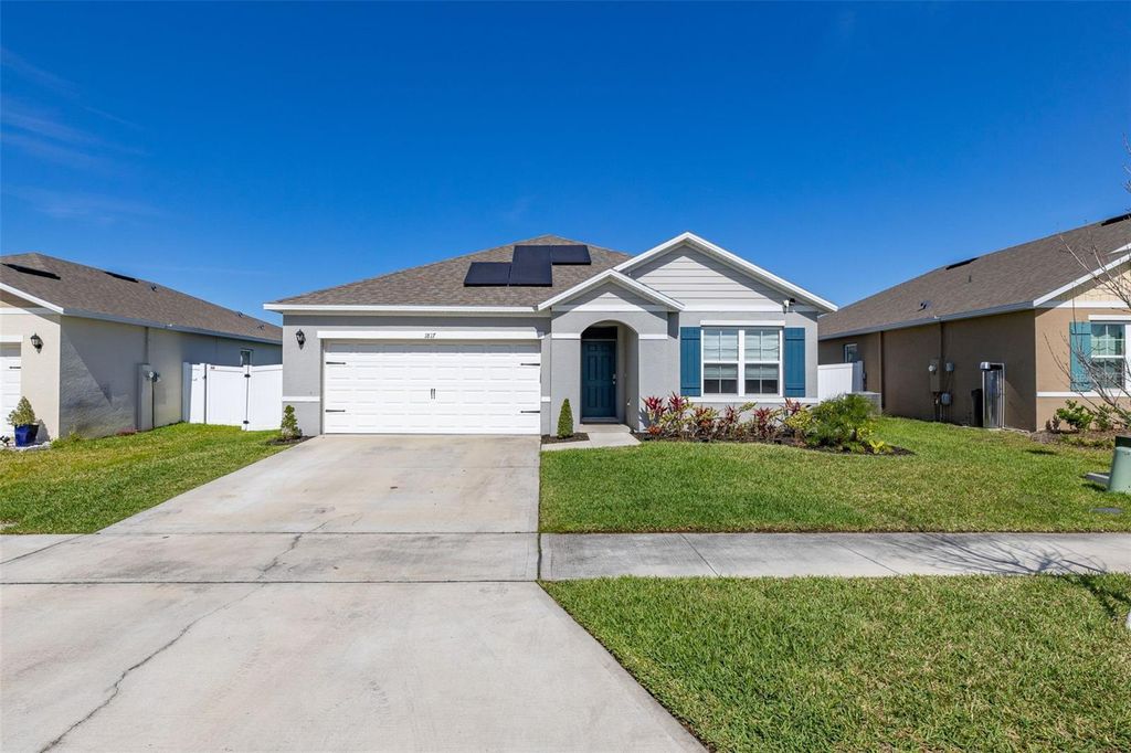 Photo of 1817 Delrose Road, Kissimmee, FL 34744 (MLS # S5141267)