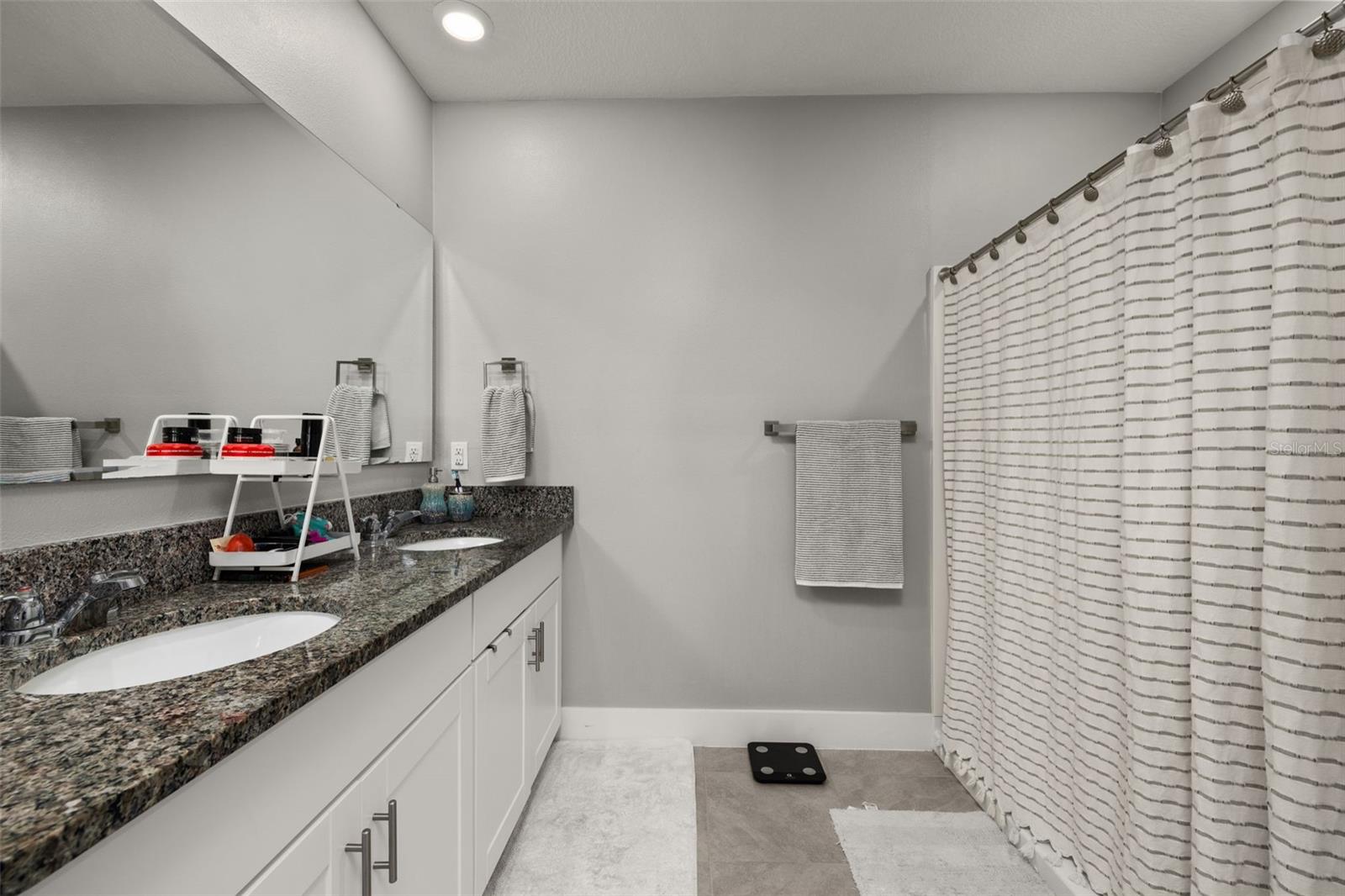 KINDRED PH 2C & 2D - Residential Lease