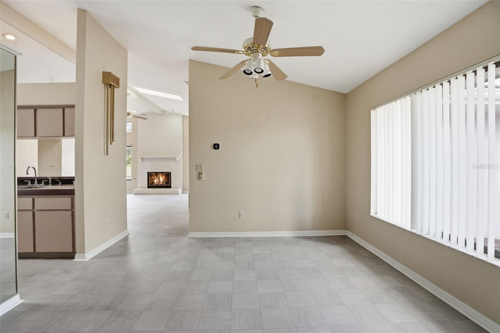 SPRING HILL - Residential