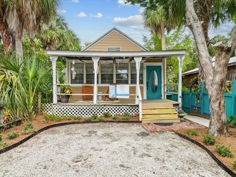 A home in CEDAR KEY