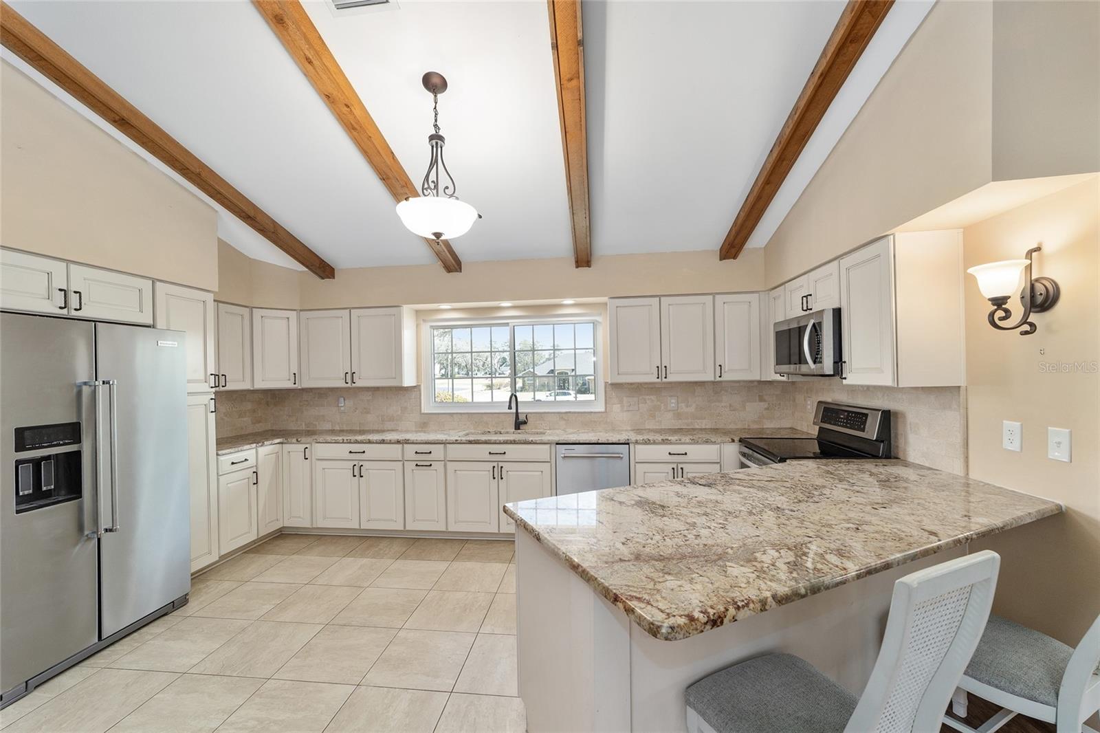 GOLDEN HILLS TURF & COUNTRY CLUB - Residential