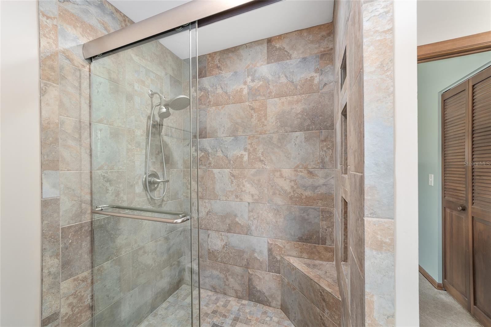 GOLDEN HILLS TURF & COUNTRY CLUB - Residential