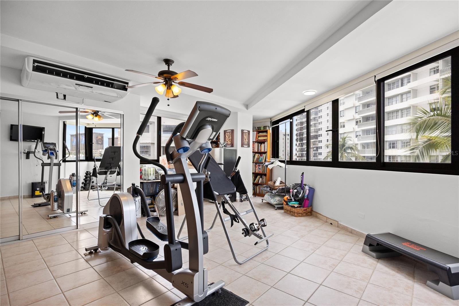 CONDADO - Residential