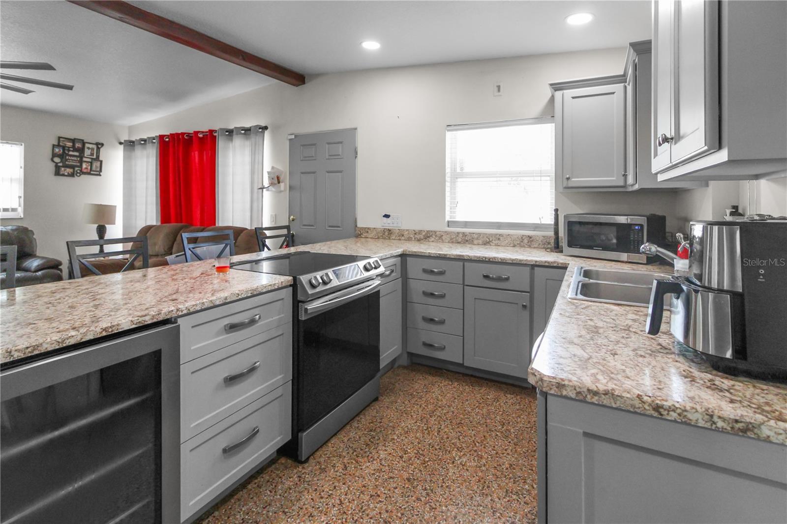 CAMELLIA PARK - Residential