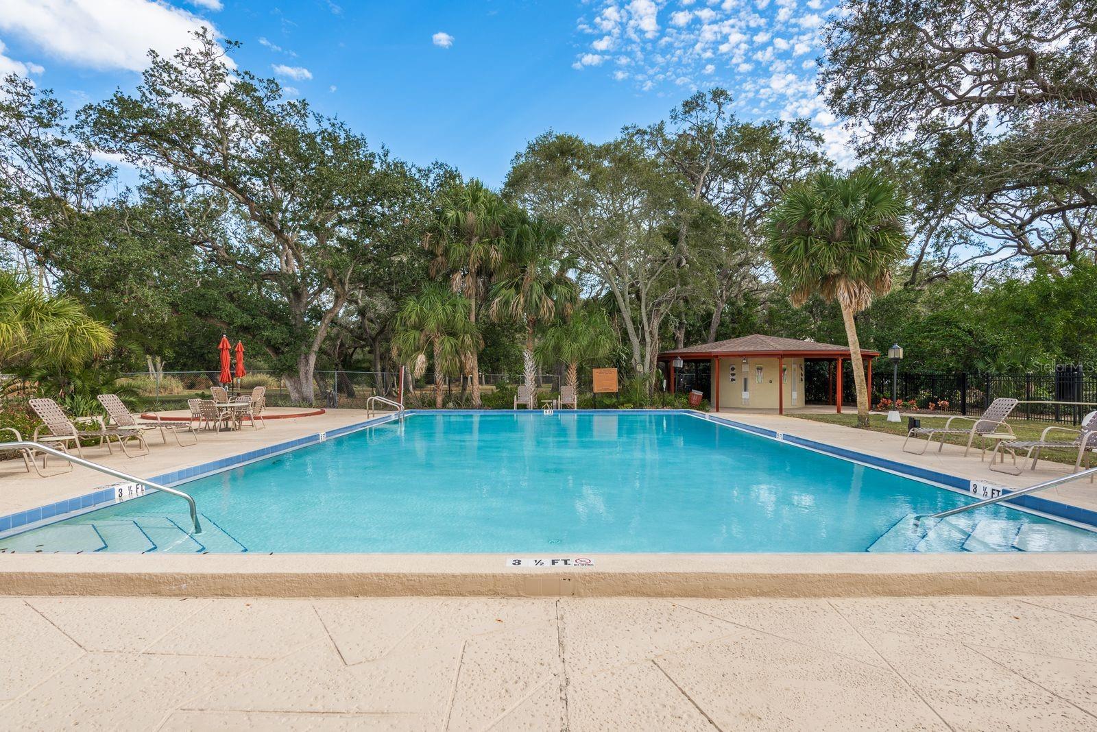 SEVILLE CONDO 11 - Residential