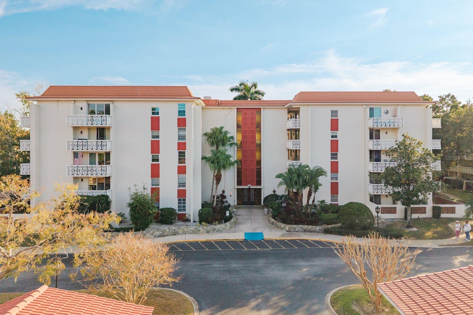 SEVILLE CONDO 11 - Residential