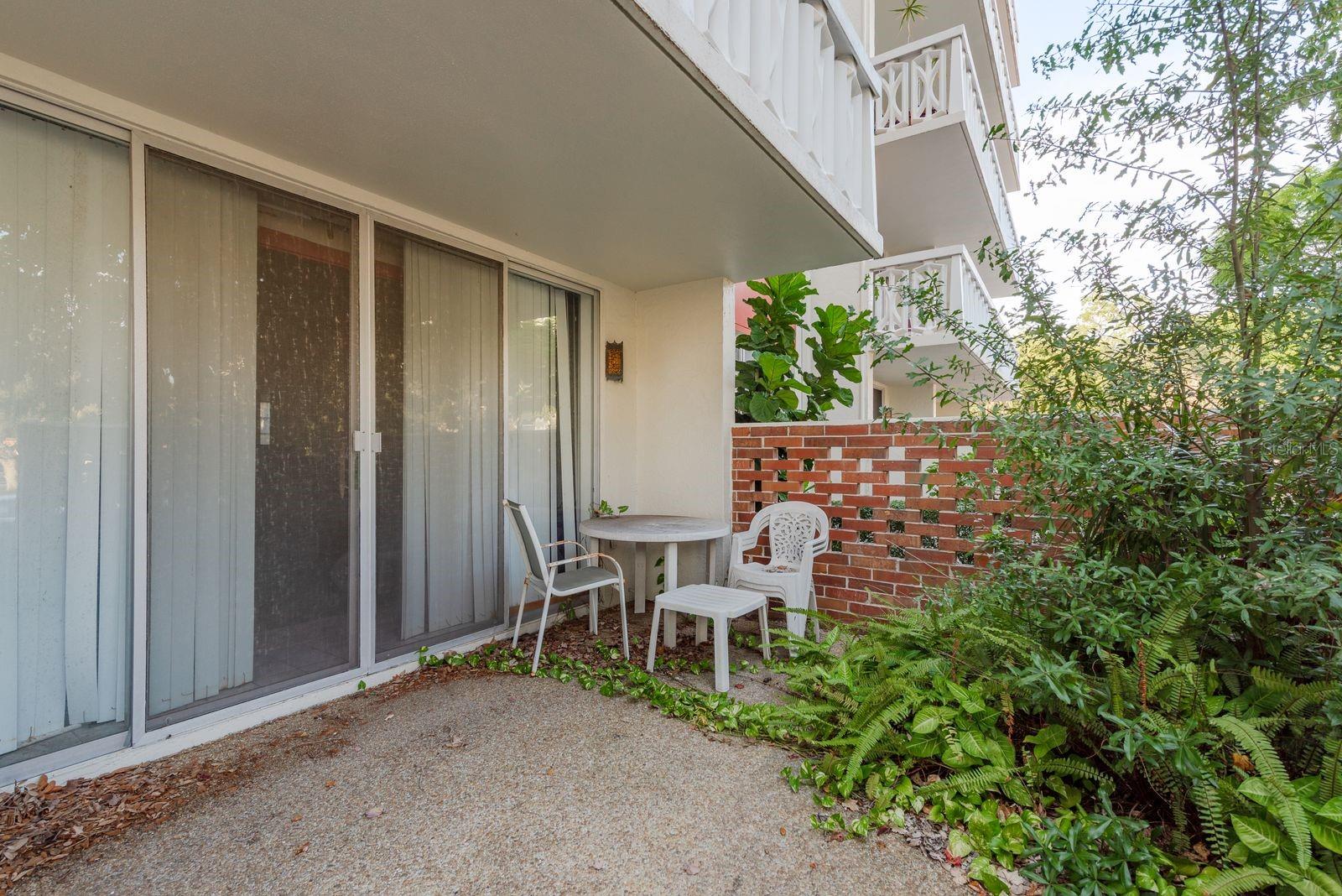 SEVILLE CONDO 11 - Residential