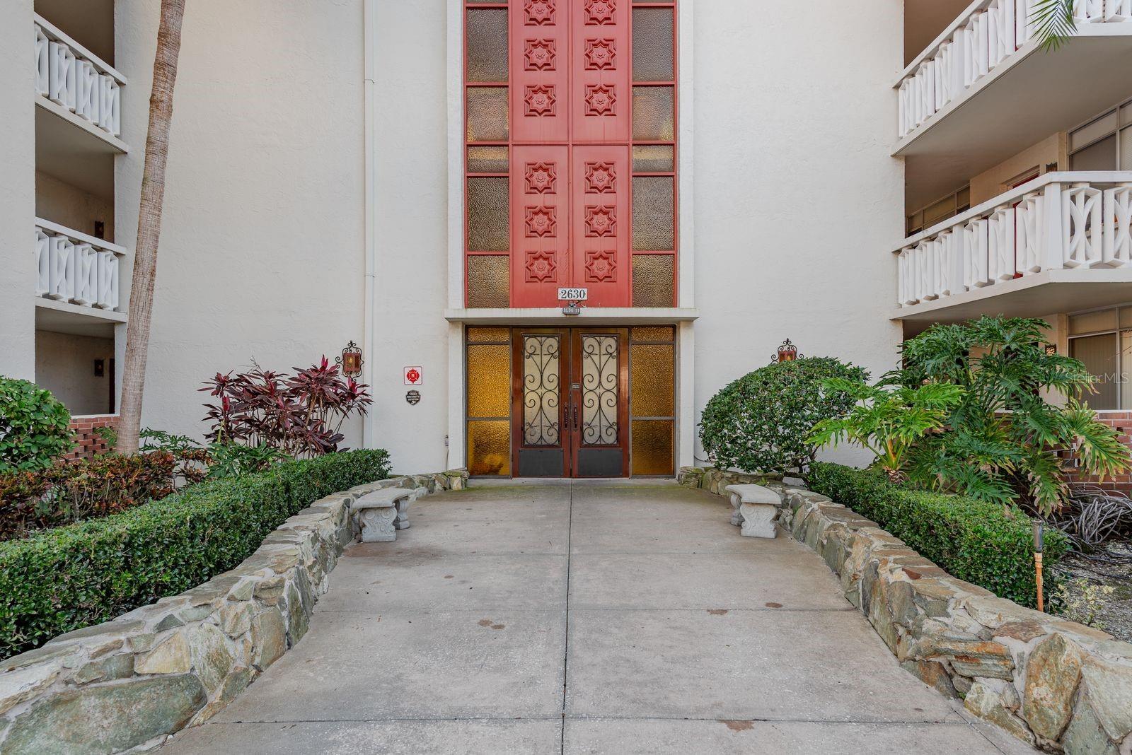 SEVILLE CONDO 11 - Residential