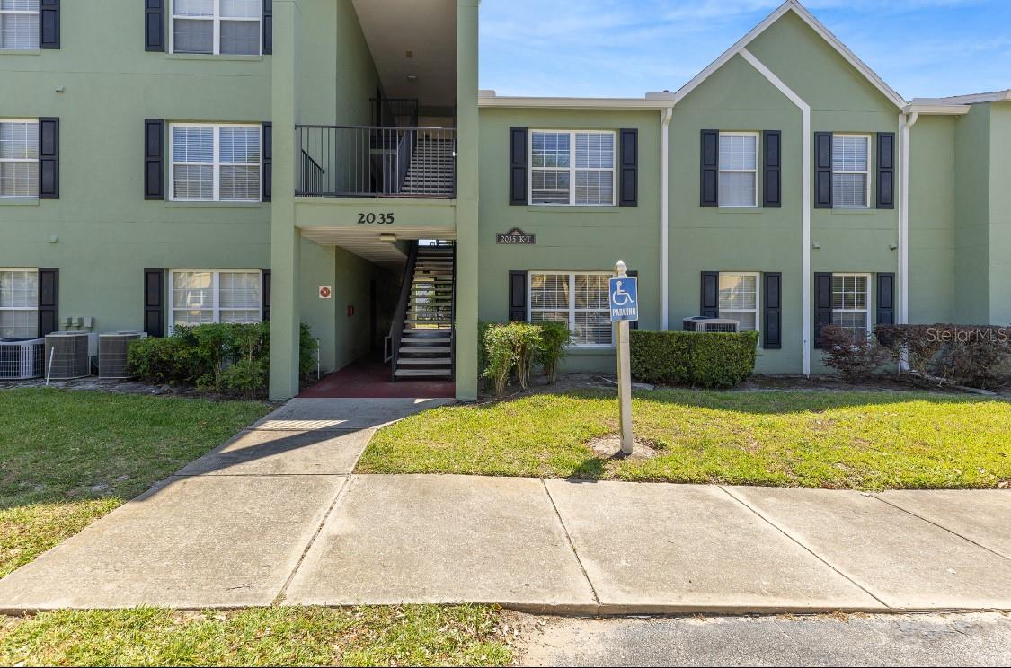 Come see this Spacious 3 bedroom plus Den condominium on first floor at Miriada Condominiums. Tile in living area and in the bedrooms. There is an additional room with closet that can be used as a 4th bedroom, den, or office making it a convenient space for working from home Easy access to the 408 and Orlando International Airport. Very well-maintained gated community. Great for investor or owner occupants.
Features a separate dining area with kitchen.  Living room is light and bright with plenty of windows. Inside laundry includes washer and gas dryer.  Community is gated with a security service at night. Â
Community features a community pool, picnic area with grills, tennis courts, playground, fitness center, cabana for private celebrations, clubhouse. Â Location gives you easy access to shopping, public transportation, major highways as well as Orlando International Airport. Â This is a natural gas community . Â HOA includes water, sewer, trash community contain pest control with exterior maintenance.